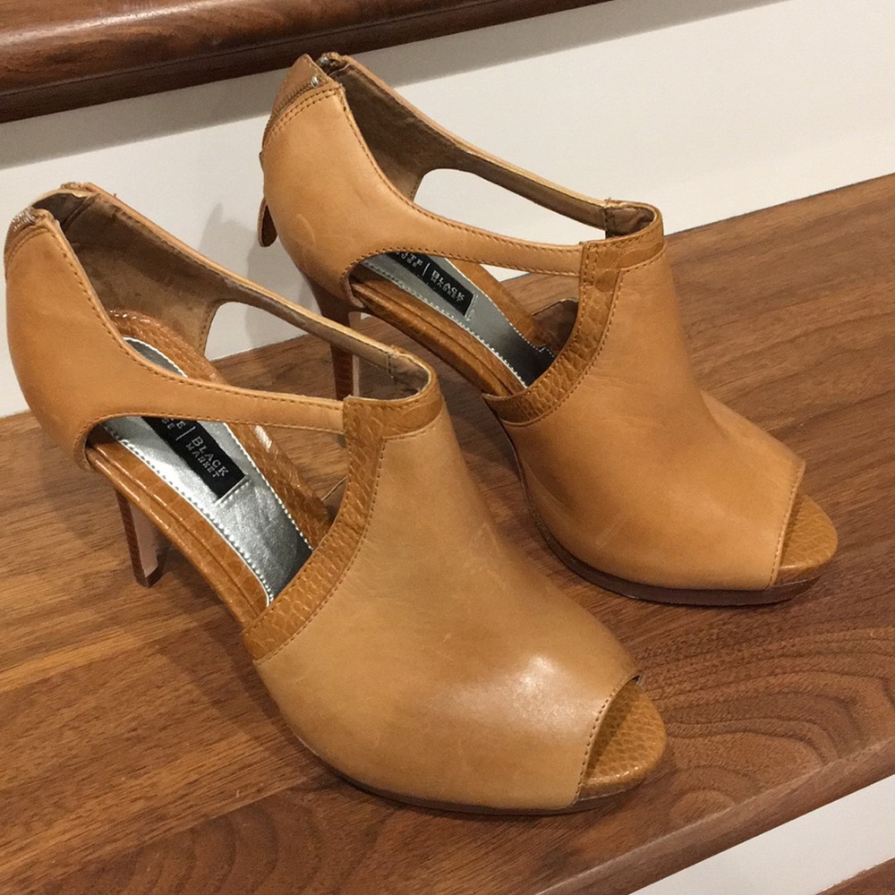 White House Black Market size eight booties